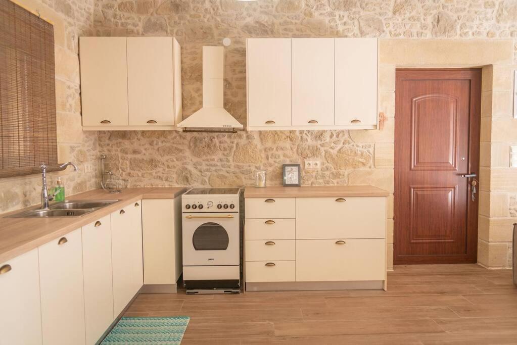 Fanouria'S Home Kallergiana Luaran gambar